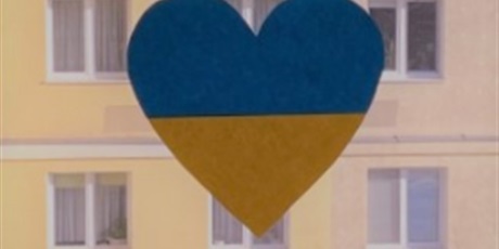 Serce dla Ukrainy w bibliotece Czternastki